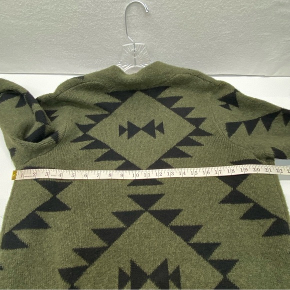 Frye Womens Lrg Aztec Open Front Cozy Cardigan Green Black White Pockets Navajo - Picture 9 of 12